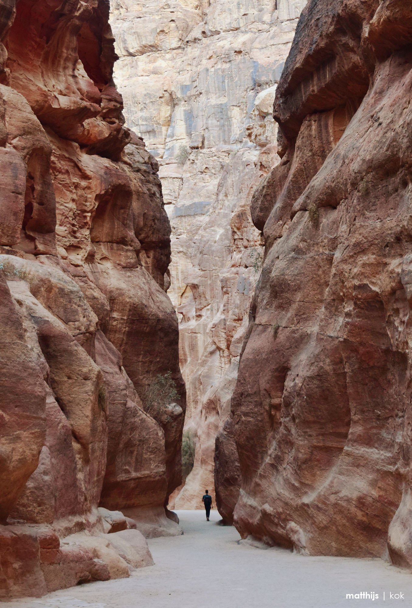 Siq, Petra, Jordan | Photography by Matthijs Kok