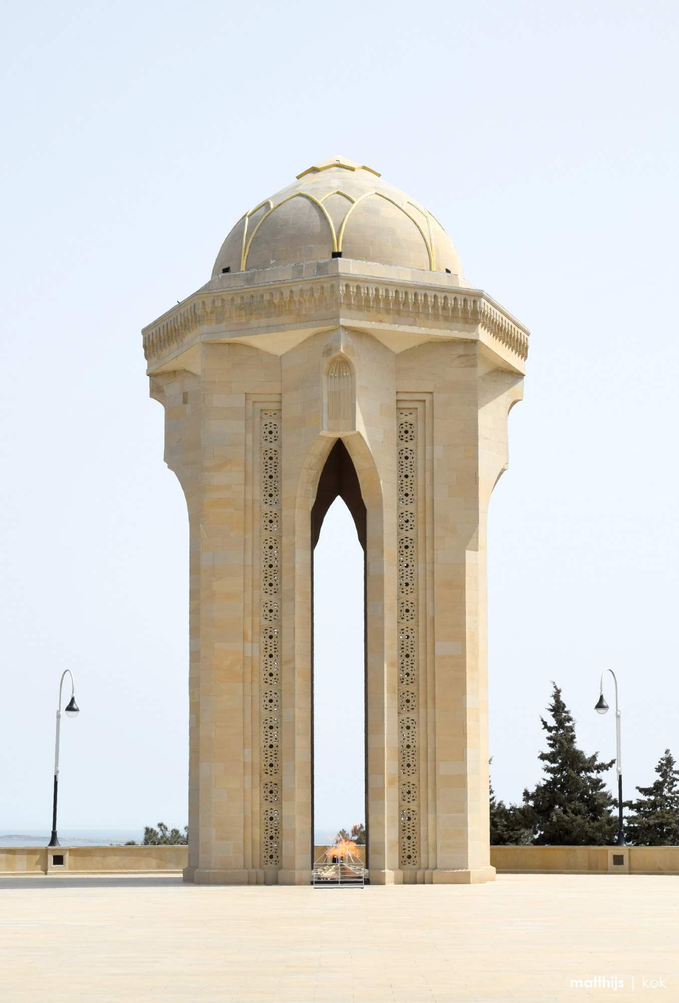 Shahidlar Monument, Baku, Azerbaijan | Photo by Matthijs Kok