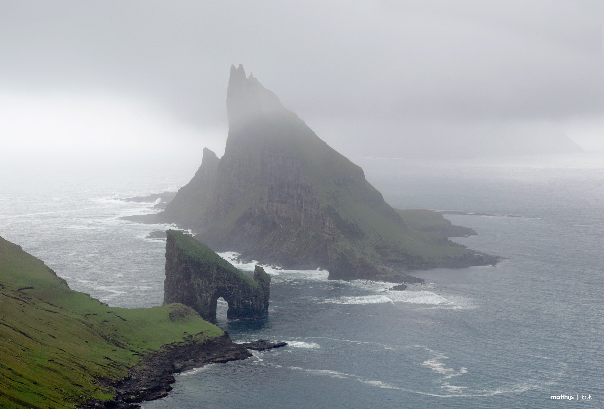 Drangarnir & Tindhólmur, Faroe Islands | Photo by Matthijs Kok