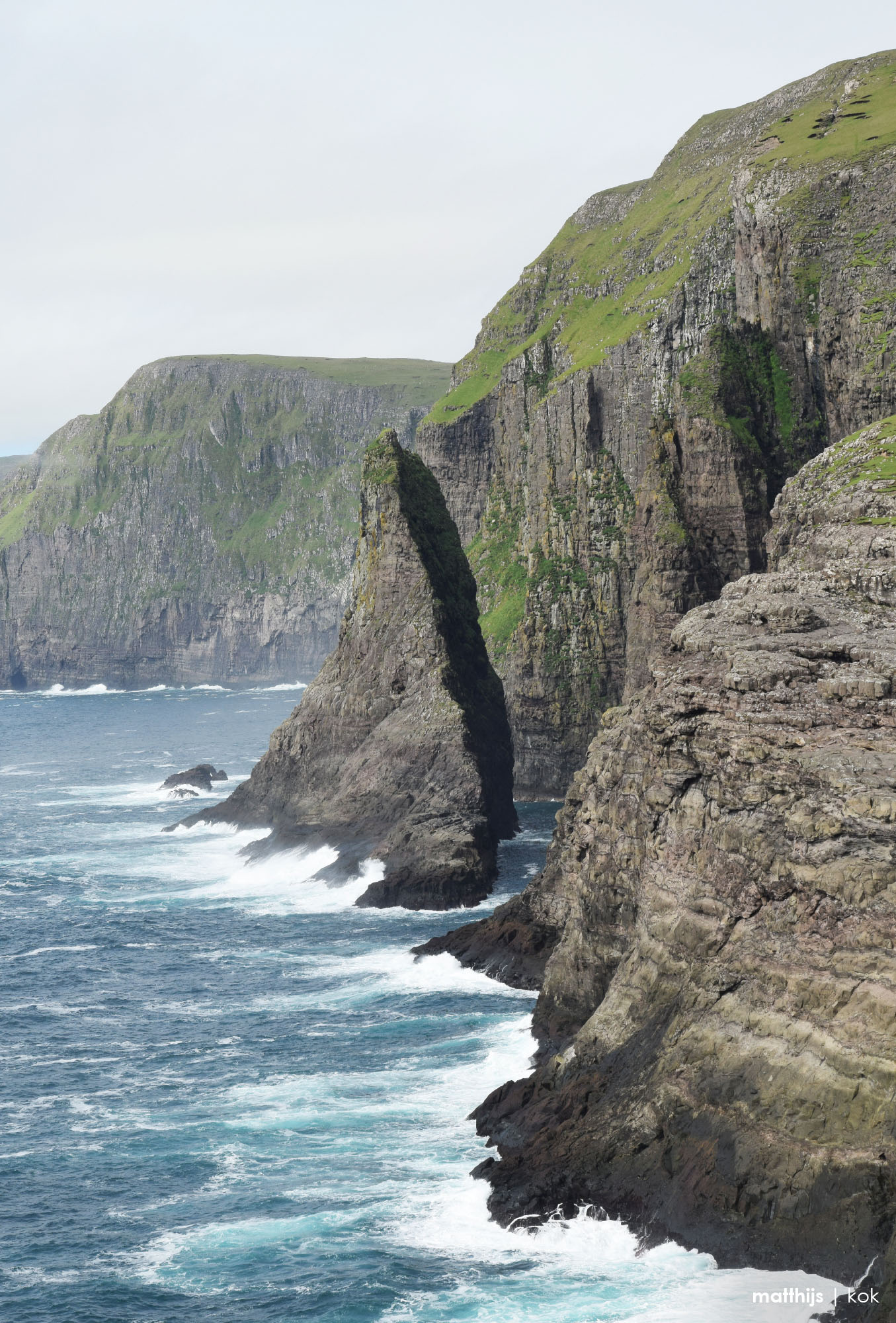 Geitaskoradrangur, Faroe Islands | Photo by Matthijs Kok